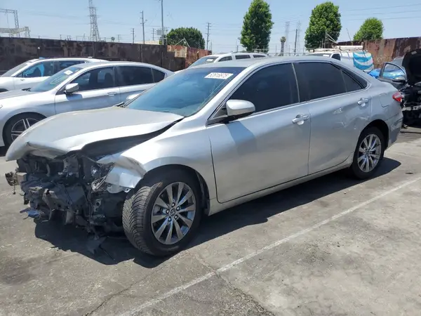 4T1BK1FK4HU582055 2017 TOYOTA CAMRY - Image 1