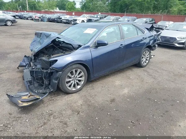 4T1BK1FK4HU582833 2017 TOYOTA CAMRY - Image 2