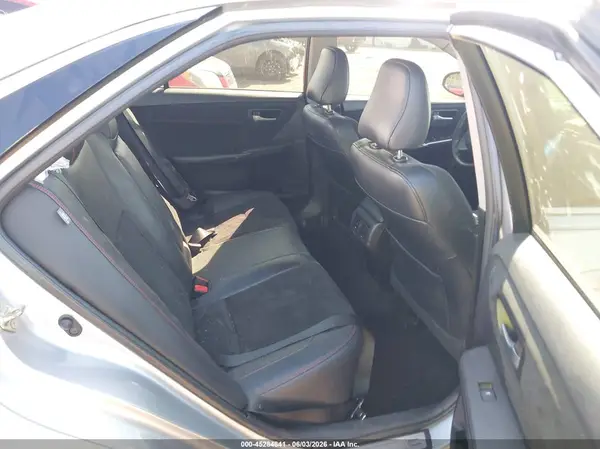 4T1BK1FK5GU030742 2016 TOYOTA CAMRY - Image 8