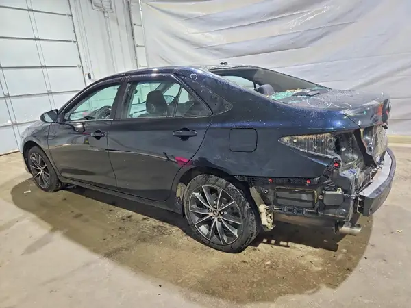 4T1BK1FK5GU573847 2016 TOYOTA CAMRY - Image 2