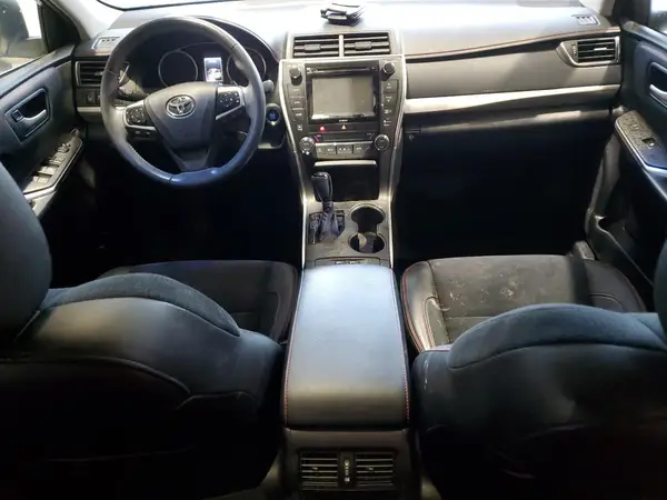 4T1BK1FK5GU575808 2016 TOYOTA CAMRY - Image 8