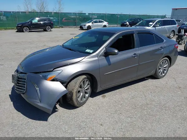 4T1BK1FK5HU583859 2017 TOYOTA CAMRY - Image 2