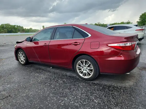 4T1BK1FK6GU570892 2016 TOYOTA CAMRY - Image 2