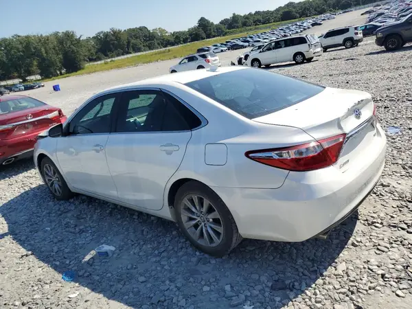 4T1BK1FK6GU571167 2016 TOYOTA CAMRY - Image 2