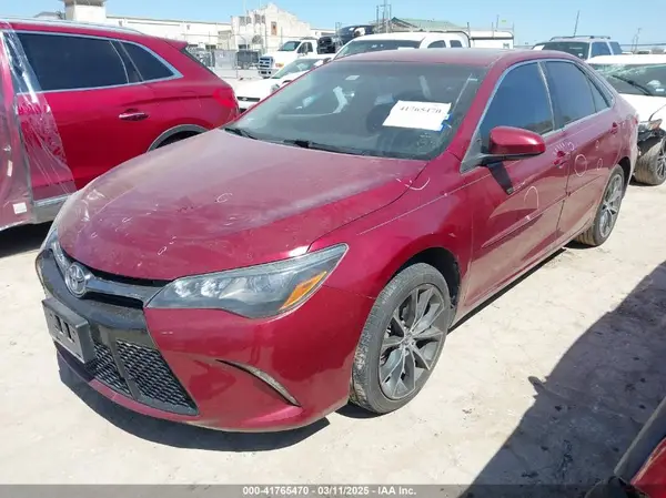 4T1BK1FK6GU572898 2016 TOYOTA CAMRY - Image 2