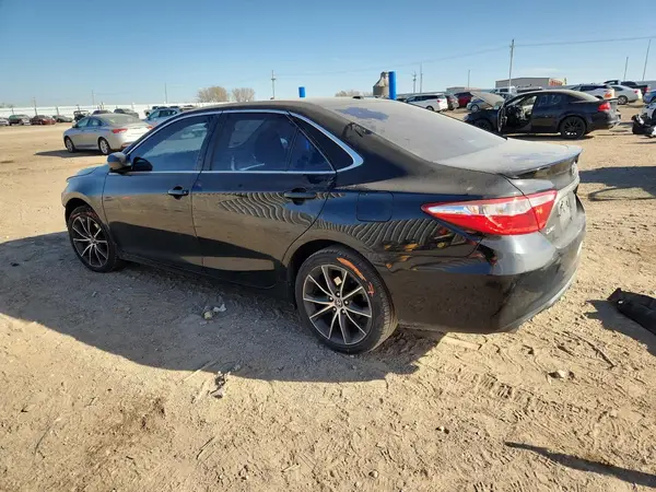 4T1BK1FK6GU573064 2016 TOYOTA CAMRY - Image 2