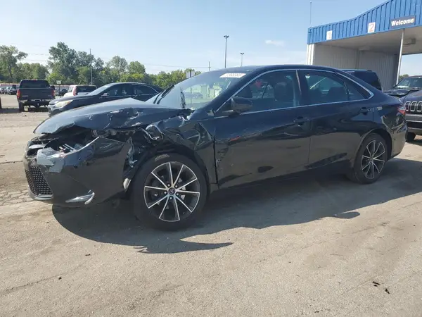 4T1BK1FK6GU575168 2016 TOYOTA CAMRY - Image 1