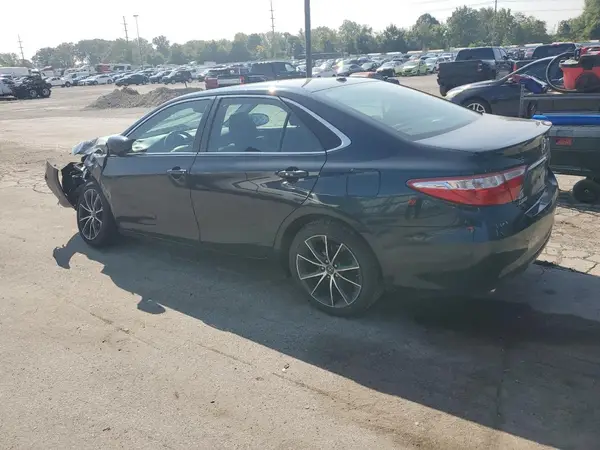4T1BK1FK6GU575168 2016 TOYOTA CAMRY - Image 2