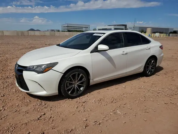 4T1BK1FK6HU032145 2017 TOYOTA CAMRY - Image 1