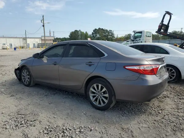 4T1BK1FK6HU577794 2017 TOYOTA CAMRY - Image 2