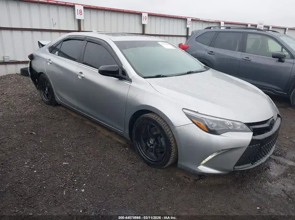 4T1BK1FK6HU582946 2017 TOYOTA CAMRY - Image 1