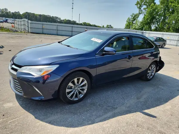 4T1BK1FK6HU583921 2017 TOYOTA CAMRY - Image 1