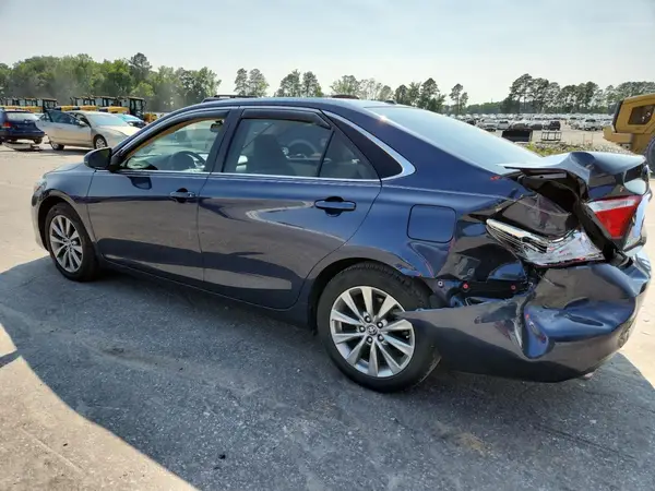 4T1BK1FK6HU583921 2017 TOYOTA CAMRY - Image 2