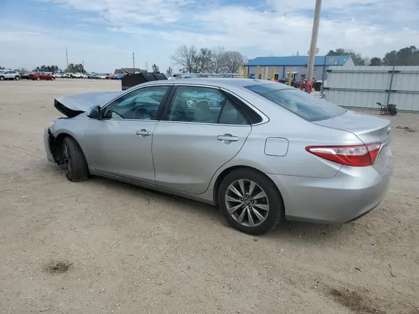 4T1BK1FK7GU573221 2016 TOYOTA CAMRY - Image 2