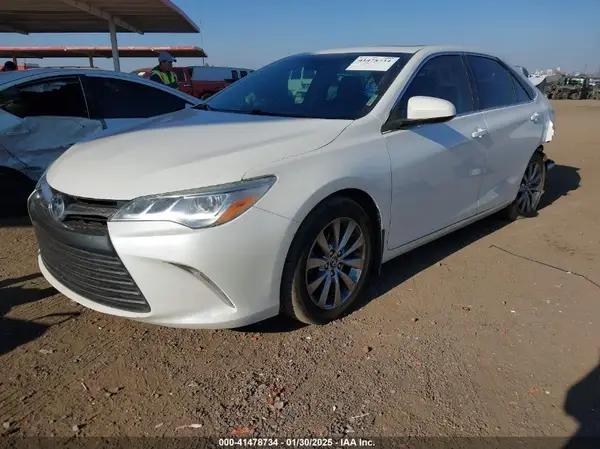 4T1BK1FK7HU578825 2017 TOYOTA CAMRY - Image 2
