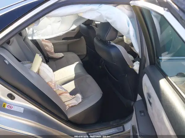 4T1BK1FK8GU570442 2016 TOYOTA CAMRY - Image 8