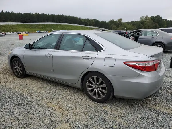 4T1BK1FK8GU573308 2016 TOYOTA CAMRY - Image 2