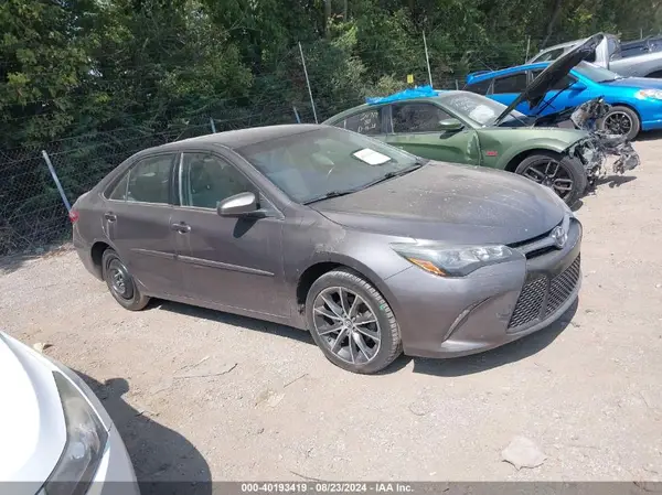 4T1BK1FK8GU574734 2016 TOYOTA CAMRY - Image 1