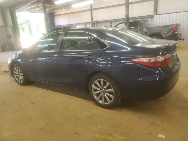 4T1BK1FK8HU585296 2017 TOYOTA CAMRY - Image 2