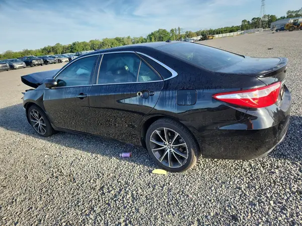 4T1BK1FK9GU030386 2016 TOYOTA CAMRY - Image 2