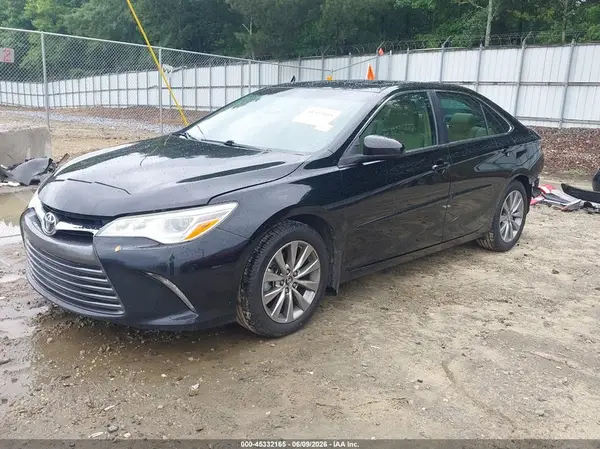 4T1BK1FK9GU572653 2016 TOYOTA CAMRY - Image 2