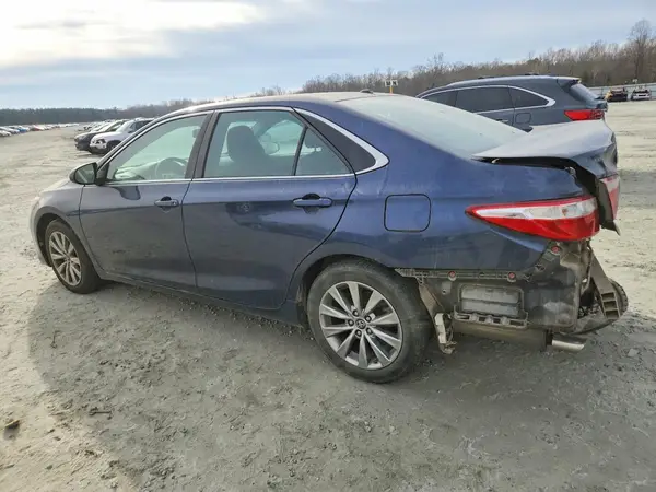 4T1BK1FK9GU573768 2016 TOYOTA CAMRY - Image 2