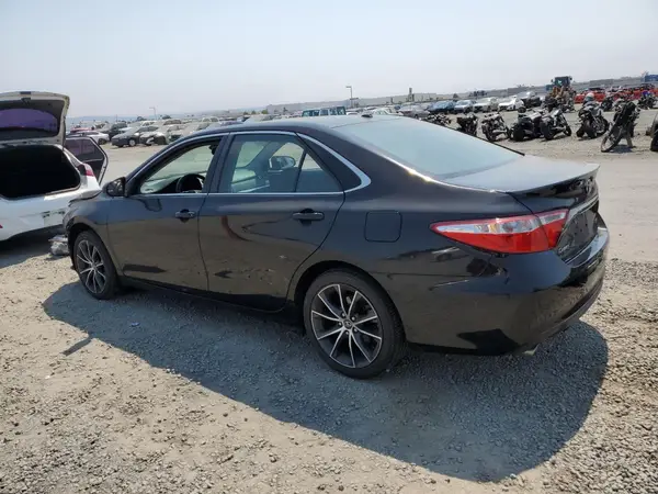 4T1BK1FK9GU575360 2016 TOYOTA CAMRY - Image 2