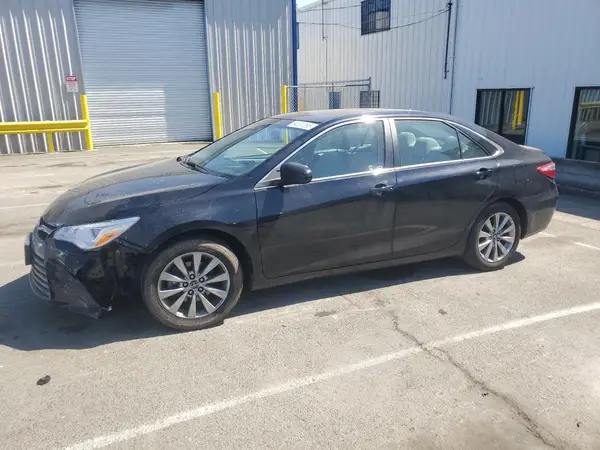 4T1BK1FK9HU032074 2017 TOYOTA CAMRY - Image 1