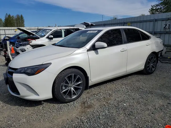 4T1BK1FK9HU579572 2017 TOYOTA CAMRY - Image 1