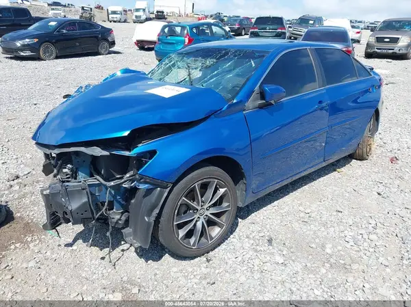 4T1BK1FK9HU580575 2017 TOYOTA CAMRY - Image 2