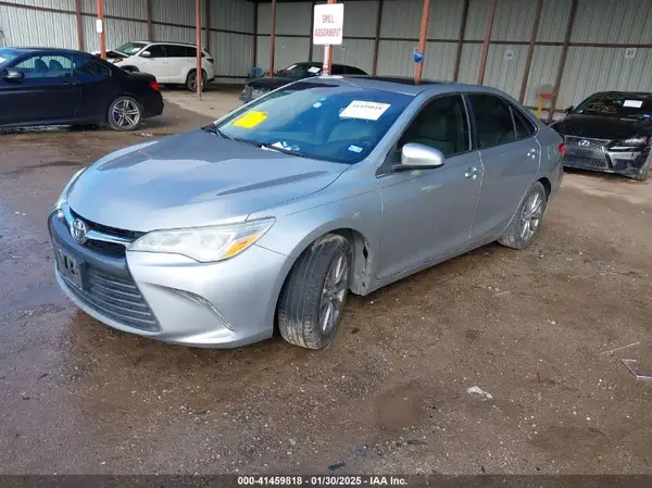 4T1BK1FK9HU580950 2017 TOYOTA CAMRY - Image 2