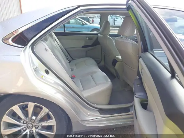 4T1BK1FK9HU580950 2017 TOYOTA CAMRY - Image 8