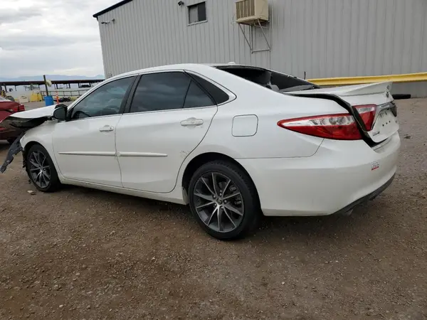 4T1BK1FKXGU030090 2016 TOYOTA CAMRY - Image 2