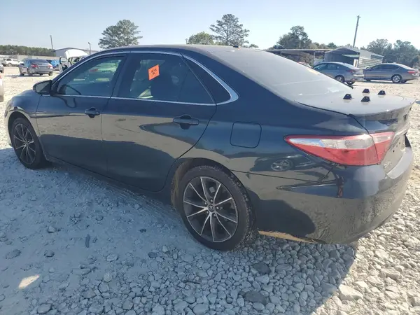4T1BK1FKXGU030137 2016 TOYOTA CAMRY - Image 2