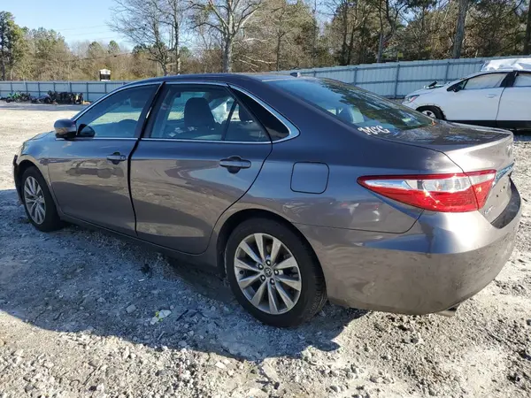 4T1BK1FKXGU030400 2016 TOYOTA CAMRY - Image 2