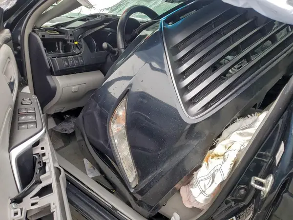 4T1BK1FKXGU569275 2016 TOYOTA CAMRY - Image 8