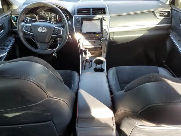 4T1BK1FKXGU570071 2016 TOYOTA CAMRY - Image 8