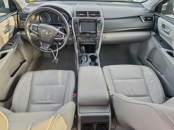 4T1BK1FKXGU575464 2016 TOYOTA CAMRY - Image 8