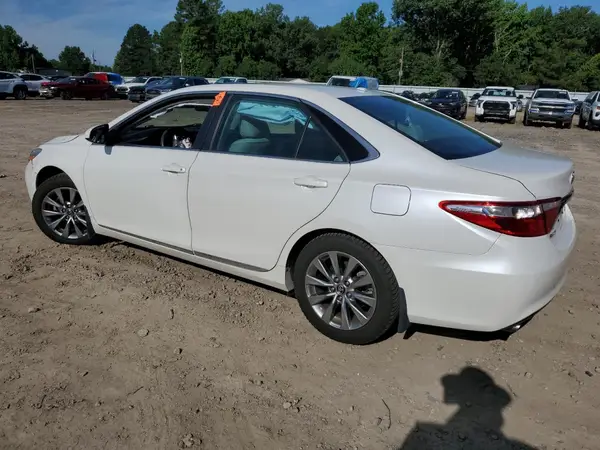 4T1BK1FKXHU578012 2017 TOYOTA CAMRY - Image 2