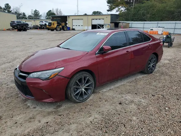 4T1BK1FKXHU580097 2017 TOYOTA CAMRY - Image 1