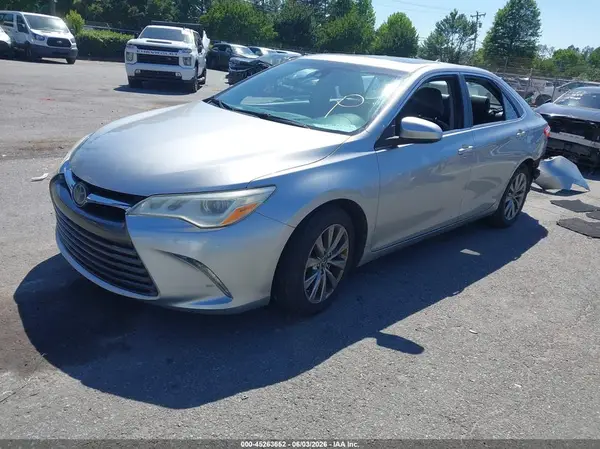 4T1BK1FKXHU580570 2017 TOYOTA CAMRY - Image 2