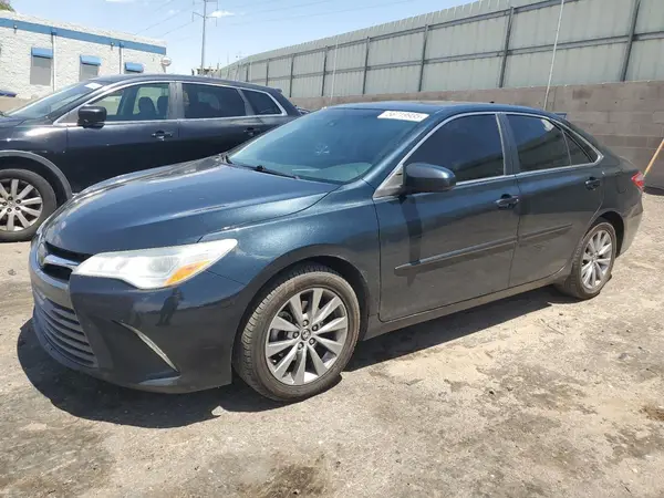 4T1BK1FKXHU581136 2017 TOYOTA CAMRY - Image 1