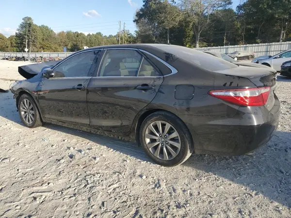 4T1BK1FKXHU581959 2017 TOYOTA CAMRY - Image 2