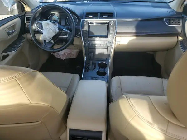 4T1BK1FKXHU581959 2017 TOYOTA CAMRY - Image 8