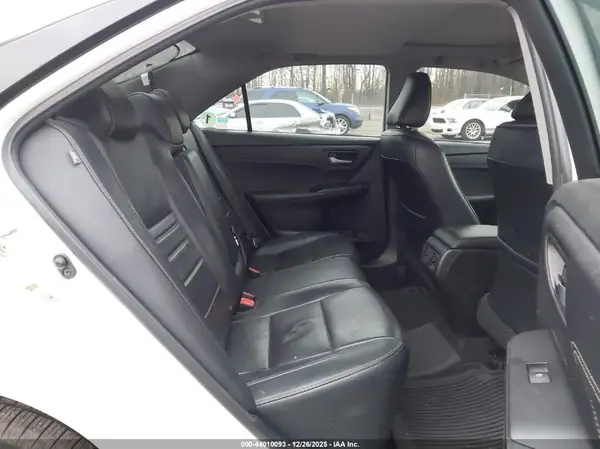 4T1BK1FKXHU582304 2017 TOYOTA CAMRY - Image 8
