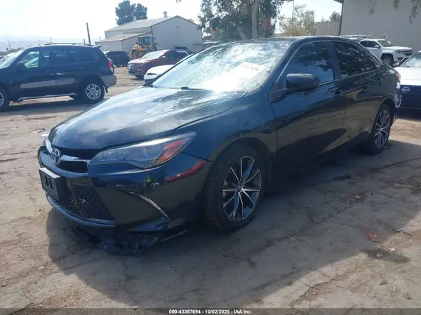 4T1BK1FKXHU582884 2017 TOYOTA CAMRY - Image 2
