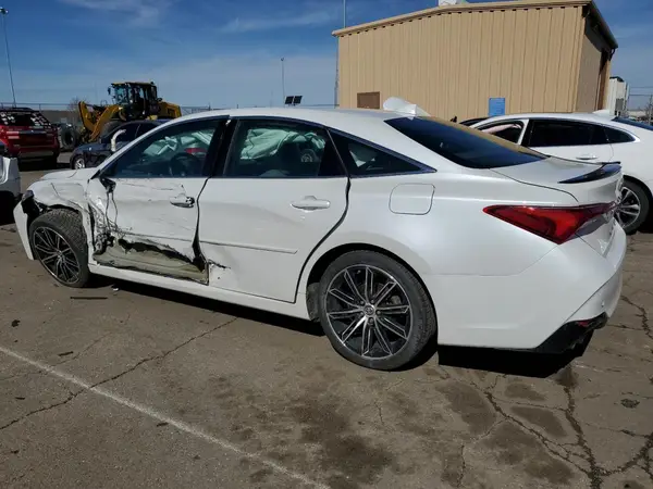 4T1BZ1FB0KU005137 2019 TOYOTA AVALON - Image 2