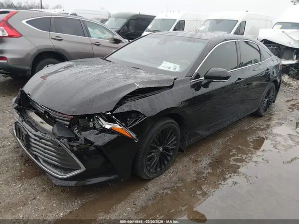 4T1BZ1FB0KU013769 2019 TOYOTA AVALON - Image 2