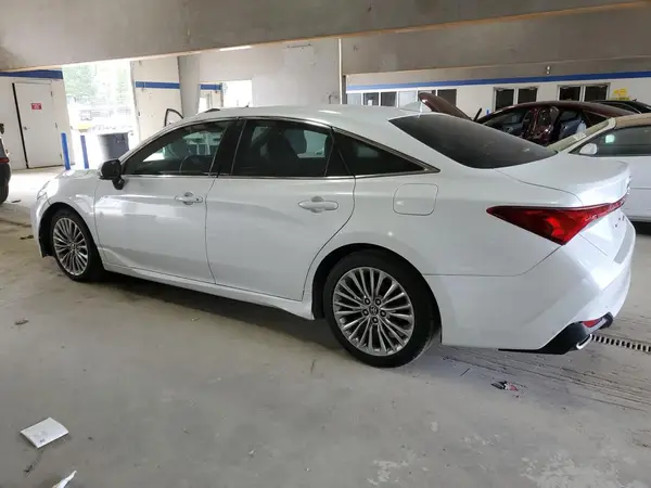 4T1BZ1FB0KU024982 2019 TOYOTA AVALON - Image 2