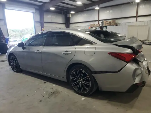 4T1BZ1FB0KU026487 2019 TOYOTA AVALON - Image 2